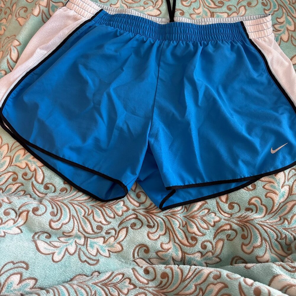 Nike Dri-FIT Blue Running Shorts – Size XL, Sporty & Comfortable!